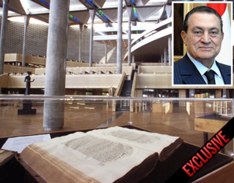 articles/2011/04/24/egypt-prosecutors-find-mysterious-145-million-meant-for-library-under-mubaraks-name/shenon-mubarak-library_175650_bsd62w