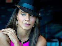 articles/2015/06/25/jada-pinkett-smith-on-strip-clubs-energies-and-her-real-ghetto-wedding-song-to-will-smith/150624-yamato-jada-tease_vlmhpf