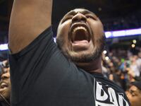 articles/2016/03/11/protesters-scare-trump-out-of-chicago/160311-resnick-protest-tease_rhg7ic
