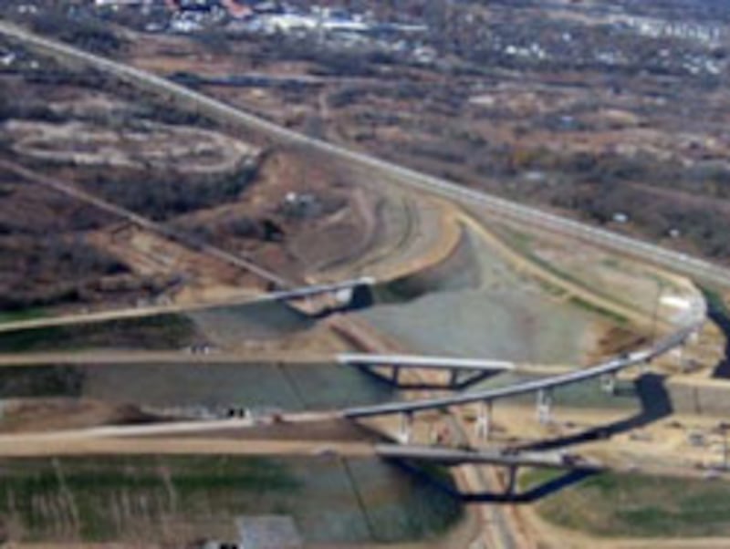 articles/2010/05/19/americas-28-most-polluted-places/polluted-sites---ornogo_orqncq