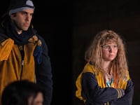 051223-yellowjackets-hero_jdrnfh