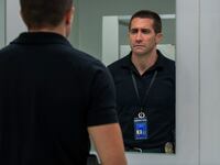 the-guilty-review-jake-gyllenhaal-is-terrific-in-an-otherwise-lackluster-remake-tiff-2021_xtrpkd