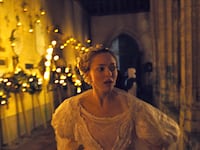 articles/2012/12/24/the-french-revolution-for-dummies-and-les-mis-rables-watchers/les-miserables-tease_unlnae