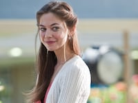 articles/2011/07/27/analeigh-tipton-former-model-s-dicey-path-to-hollywood-actress/analeigh-tipton-stern-tease_rc39qj