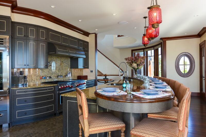 galleries/2014/09/06/omg-i-want-this-house-chatham-ma-photos/140903-omg-9_gauczp