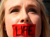 articles/2016/06/28/what-do-pro-lifers-do-now/160628-woodruff-scotus-abortion-tease_ntbaxn