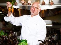 articles/2016/11/30/top-chef-host-tom-colicchio-trump-s-immigration-plan-will-hurt-food-in-america/161130-wilstein-colicchio-tease_nb2qzc