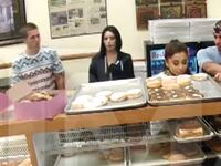 articles/2015/07/09/ariana-grande-s-heartfelt-video-apology-over-her-i-hate-america-donut-video/150708-zimmerman-grande-donut-tease_c9kphg