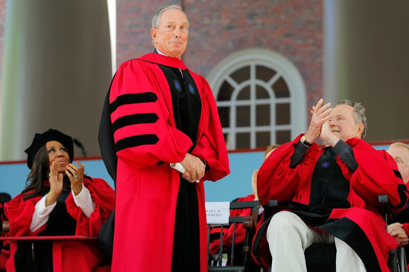 articles/2014/06/03/bloomberg-s-surprising-harvard-commencement-address-attacks-campus-ideologues/140602-christie-bloomberg-tease_lserje