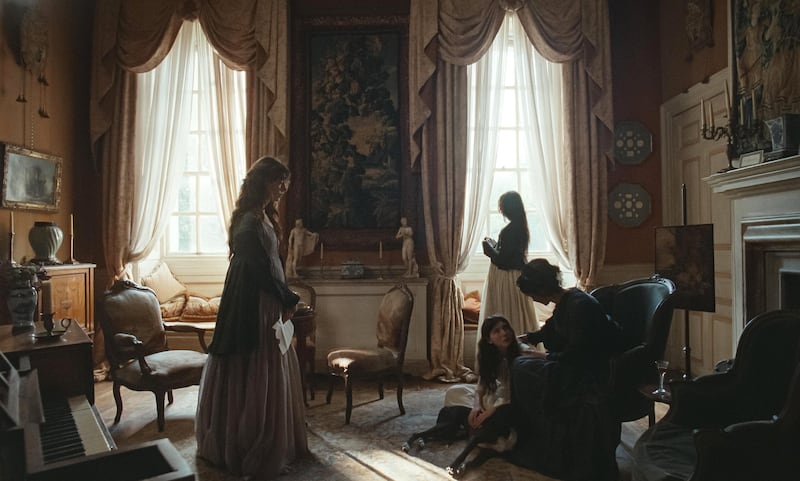 Bodhi Rae Breathnach, Caitríona Balfe, Esmé Creed-Miles, and Daisy Edgar-Jones in Sense and Sensibility (2026)