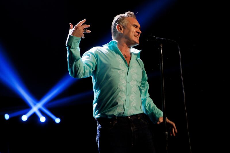 articles/2013/12/23/viva-hate-inside-the-world-of-morrissey/131220-weiss-morrissey-tease_odfwhf