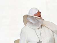 articles/2016/06/16/after-orlando-pulse-massacre-pope-francis-prays-away-the-gay/160615-brenkert-orlando-pope-tease_xo12kk