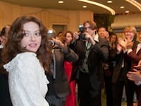 articles/2013/01/24/amanda-seyfried-on-lovelace-les-mis-rables-mean-girls-more/130123-lovelace-seyfried-stern-tease_vbduzz