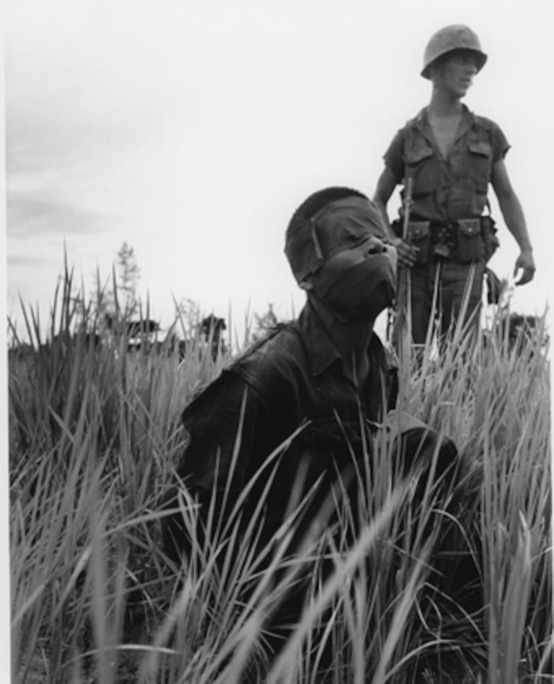 galleries/2009/02/27/eddie-adams-vietnam/eddie-adams-6_forysk