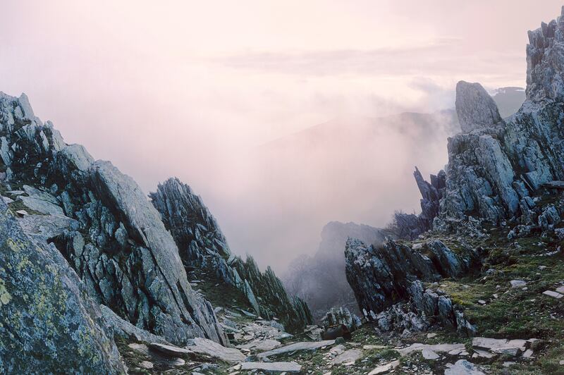galleries/2012/08/24/ori-gersht-shows-explosive-still-lifes-at-the-museum-of-fine-arts-boston-photos/ori-gersht-far-off-mountains-and-rivers_a9zbgb