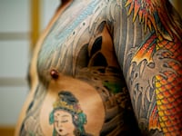 articles/2014/09/16/the-case-of-the-yakking-yakuza/140915-adelstein-yukuza-tease_tias9n