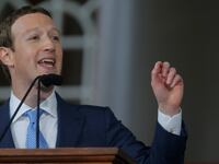 170816-zuckerberg-facebook-violent-threats-cheat_hciofg