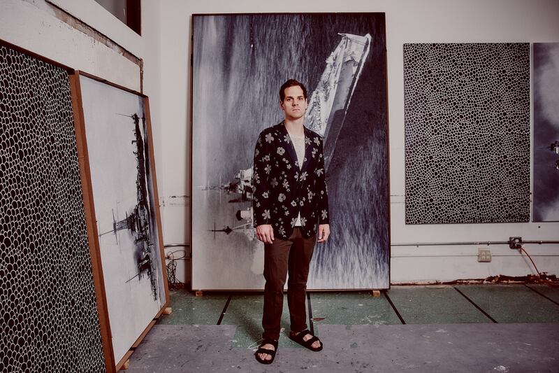 articles/2016/07/12/portrait-of-the-artist-as-a-fashion-designer/160711-zimmer-artists-fashion5-embed_nfwgbf