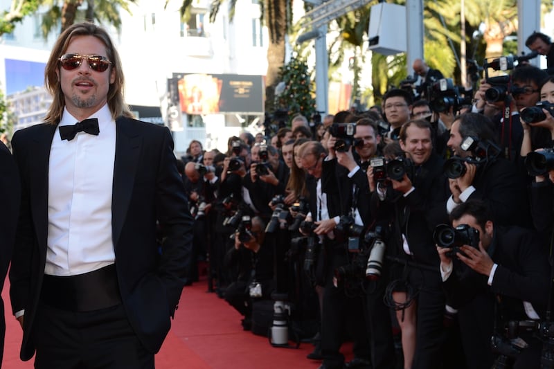 articles/2013/03/15/brad-pitt-reportedly-wears-man-spanx-lena-dunham-doesn-t-want-a-victoria-s-secret-model-body/Brad_Pitt_Fashion_Cheat_Sheet_vhuhiw