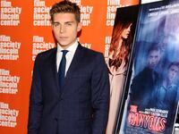 articles/2013/07/31/nolan-gerard-funk-romances-lindsay-lohan-in-the-canyons/130730-fallon-canyons-tease_tvlh6a