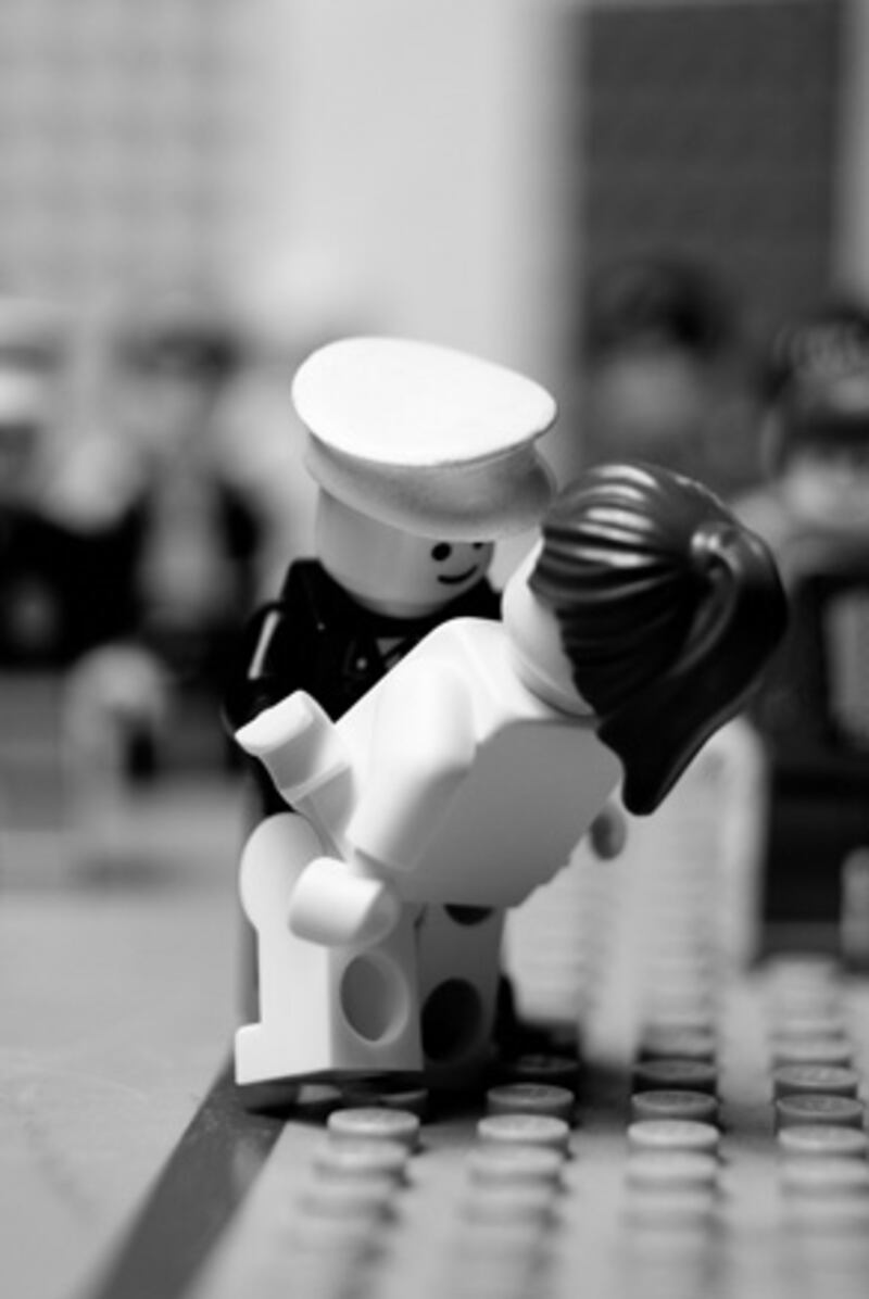 galleries/2009/08/27/classic-photography-in-lego/lego-11_isnx4z