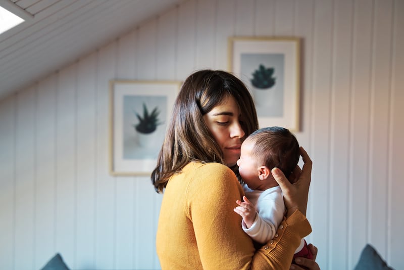 Some commentors without children pushed back on the idea that the phenomenon could be linked to breastfeeding.