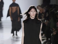 articles/2015/01/22/the-penis-comes-out-on-the-parisian-catwalk/150122-teeman-paris-catwalk-tease_eg1ppn
