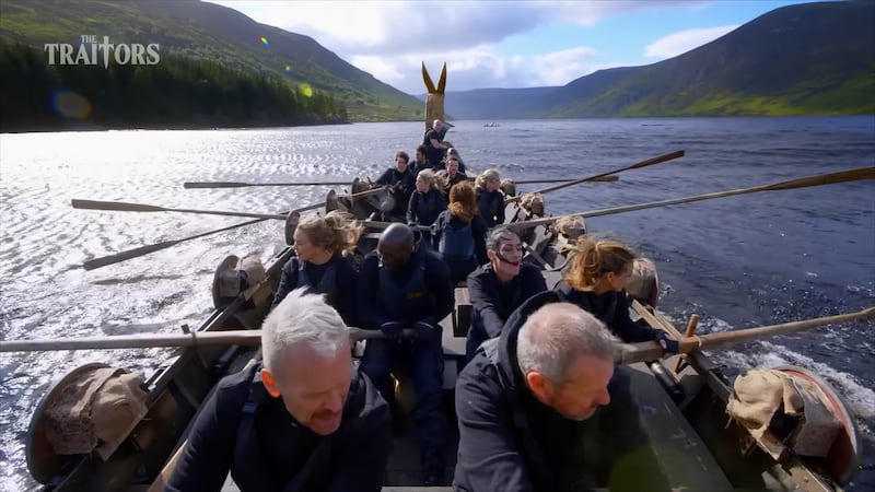 The cast faces a rowing challenge.