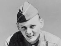 articles/2014/06/06/the-last-american-soldier-executed-for-desertion/140605-daly-slovik-tease_zzuqpi